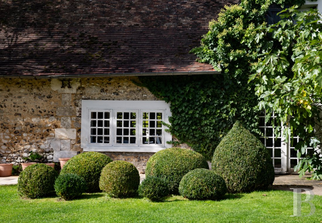 A former tithe barn in Giverny, the birthplace of Impressionism, that hosted painters and artists  - photo  n°8